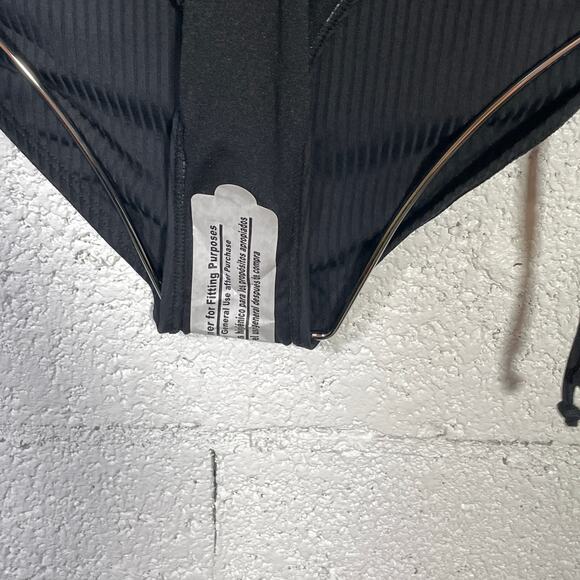 Salt + Cove Women's Ribbed Cinched-Tie 1 Piece Swimsuit, Large - Picture 6 of 13